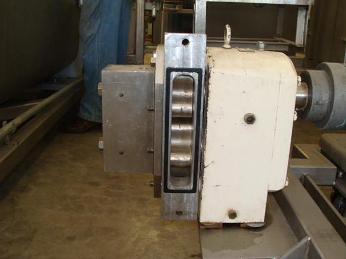 Used Apv dough pump