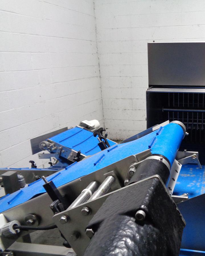 Used Pizza Matic Water Fall Applicator Model: WA-40