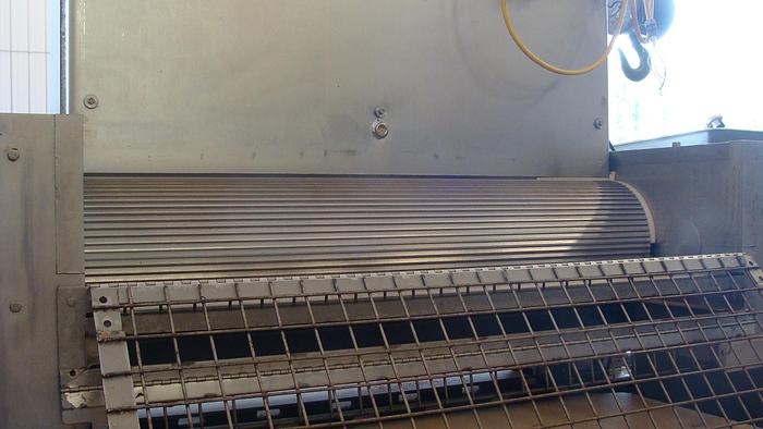 Used Apv, 50", two roll, wirecute