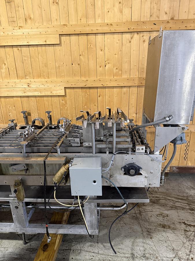 Used PEERLESS PT4 SADWITCH MACHINES