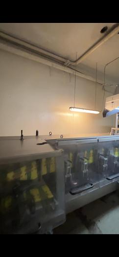 Used EFFYTECH POUCH FILLER