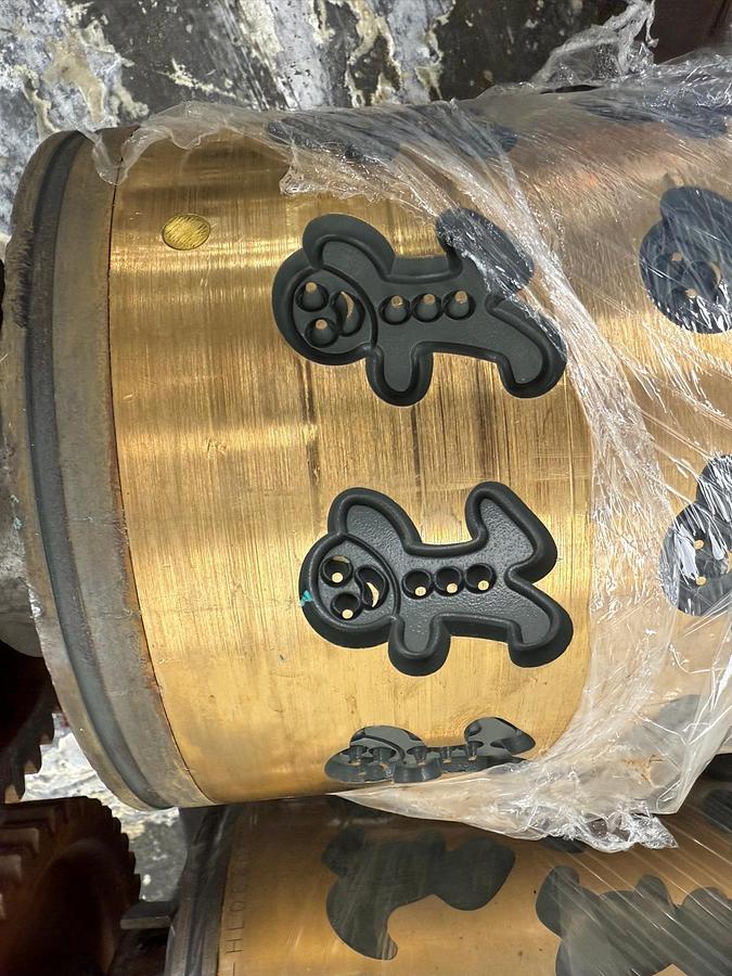 Used 1.2 MTR ROTARY MOULDER DIES 