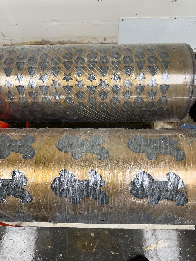 Used 1.2 MTR ROTARY MOULDER DIES 