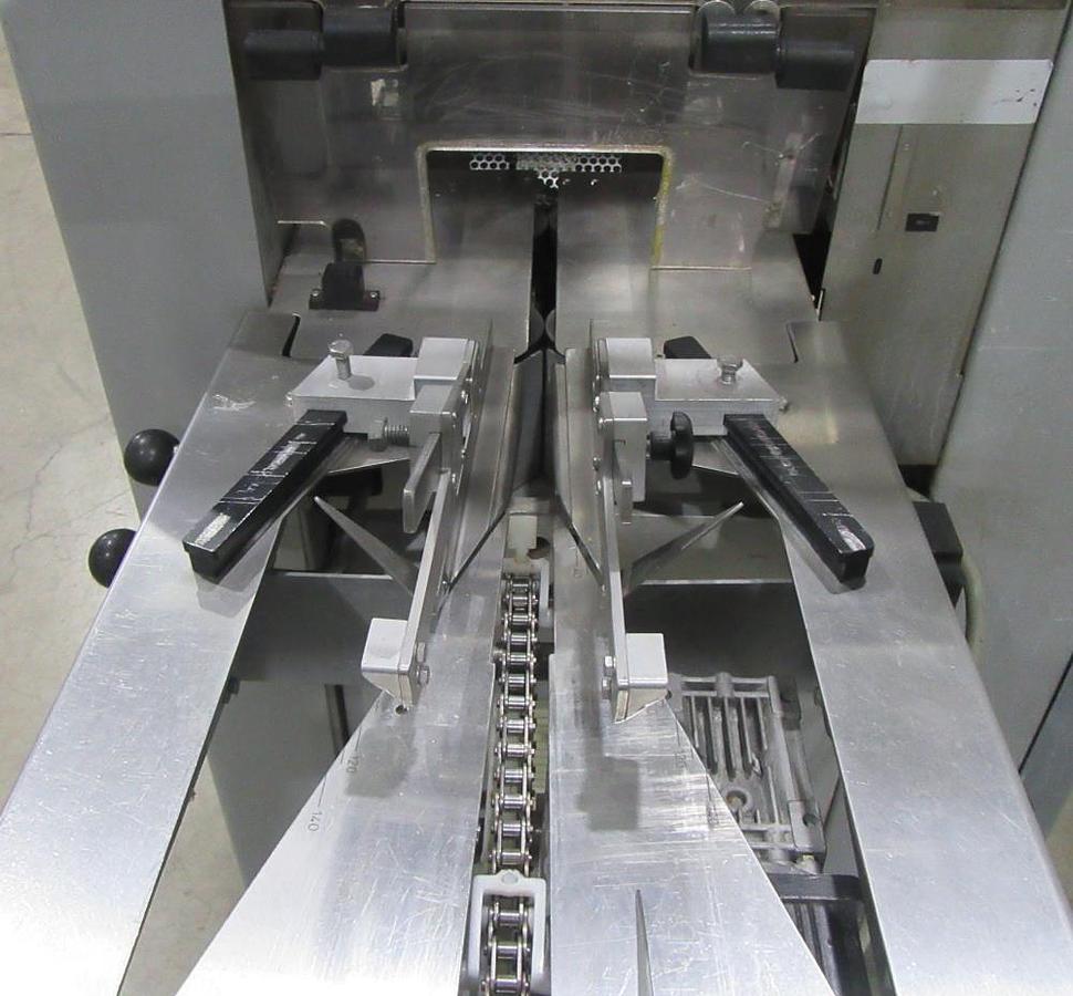 Used Bosch Linium 301 Flow Wrapper