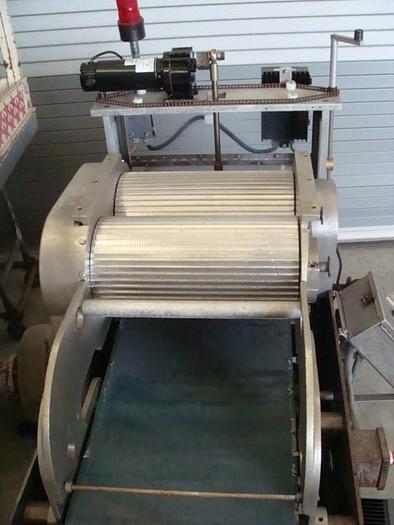 Used Apv Two Roll Extruder