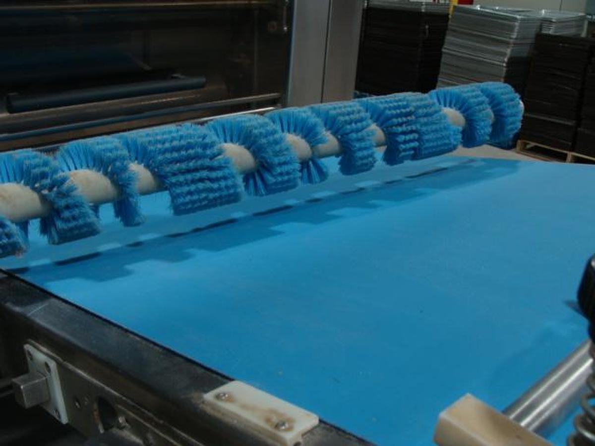 Used TRIVI SWIRL LINE