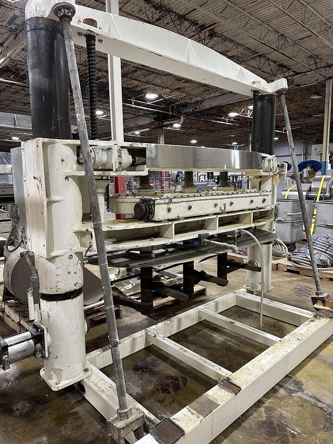 Used T.L GREEN SPINDLE MIXER