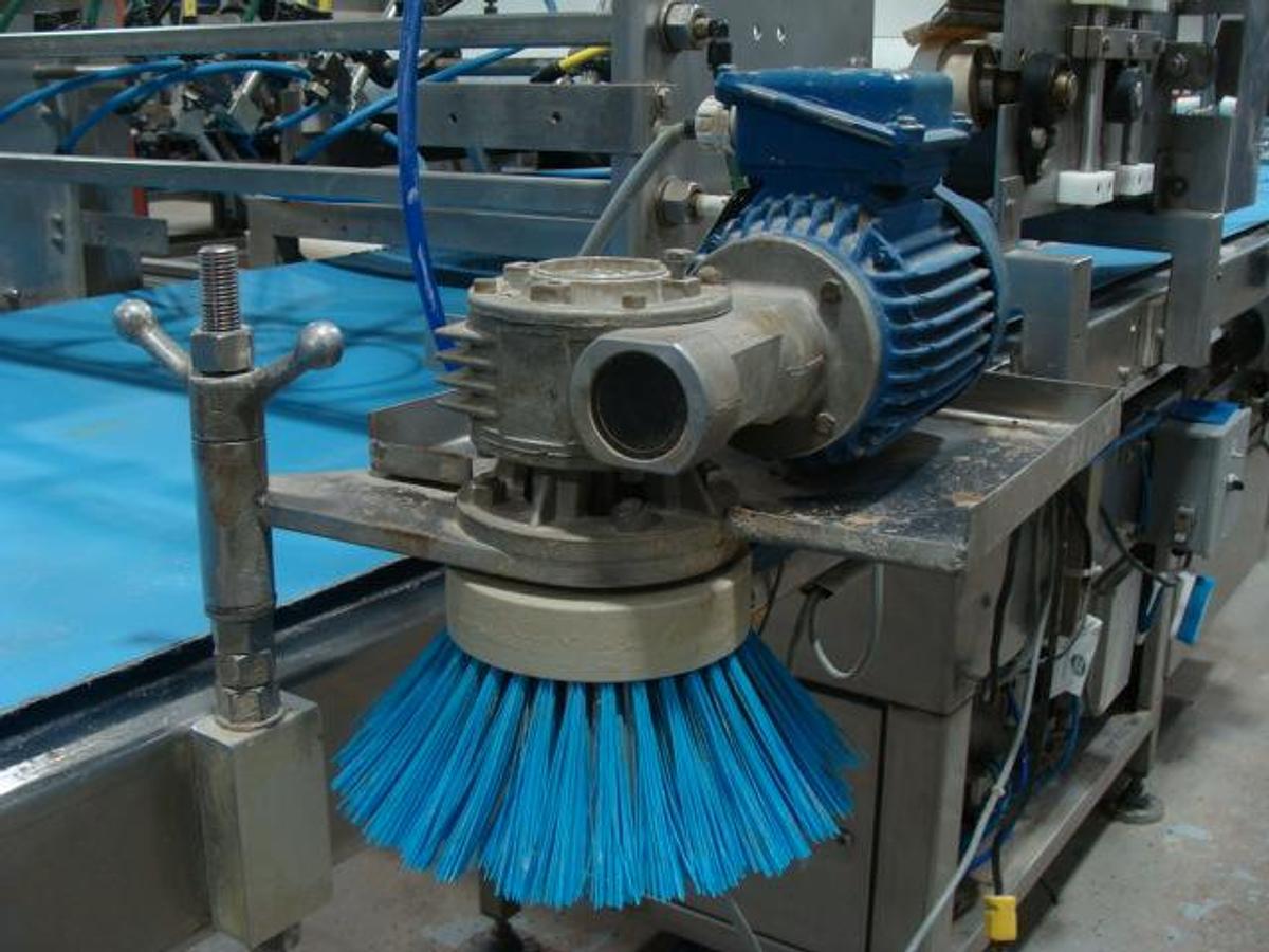 Used TRIVI SWIRL LINE