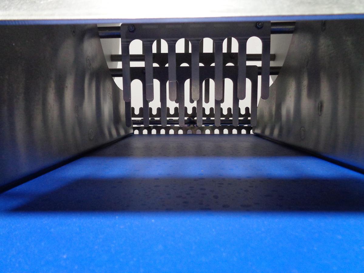 Used Quantum Model: TC-2 Waterfall Applicator