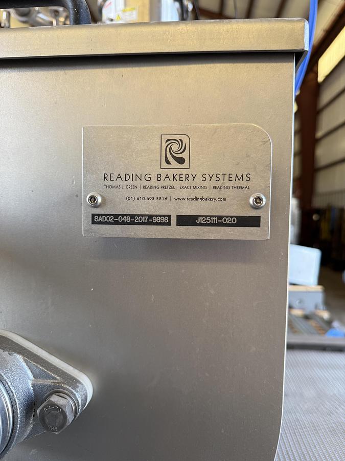 Used UNUSED READING BAKING SYSTEM SUGAR TOPPER / APPLICATOR 