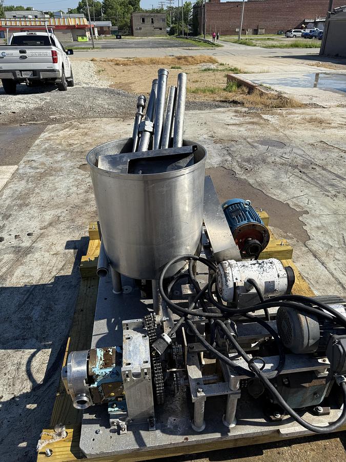 Used PEERLESS PT4 SADWITCH MACHINES