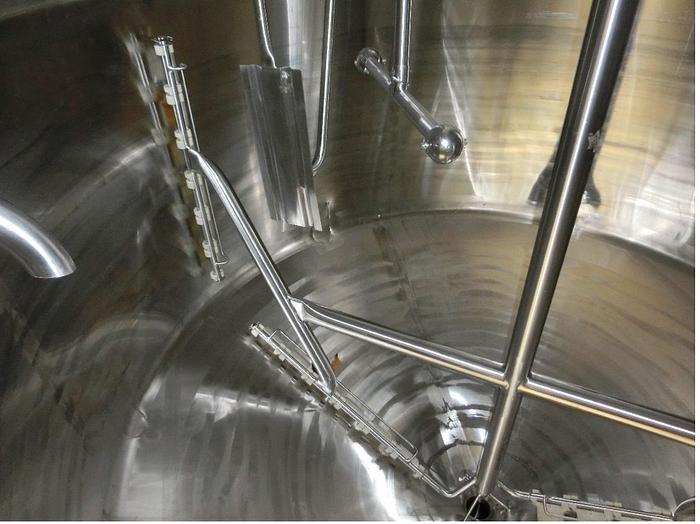 Used Mueller 1500 gallon