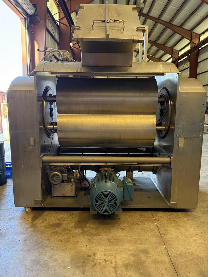 Used BEW DOUBLE ARM MIXER