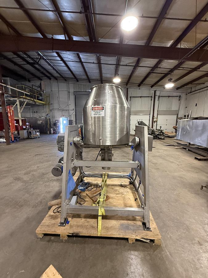 Used ALL STAINLESS STEEL TILIT DRUM MIXER DRUM DIMS 26" W X 42" D