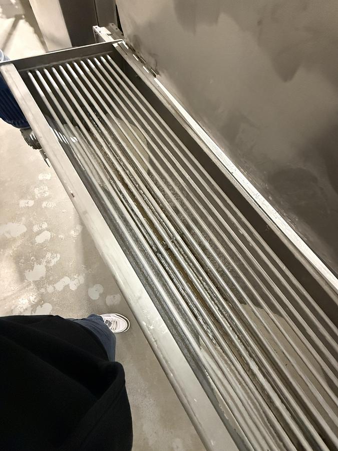 Used TRIVI  DOUGH LAMINATING WITH MARGARINE / BUTTER APPLICATION