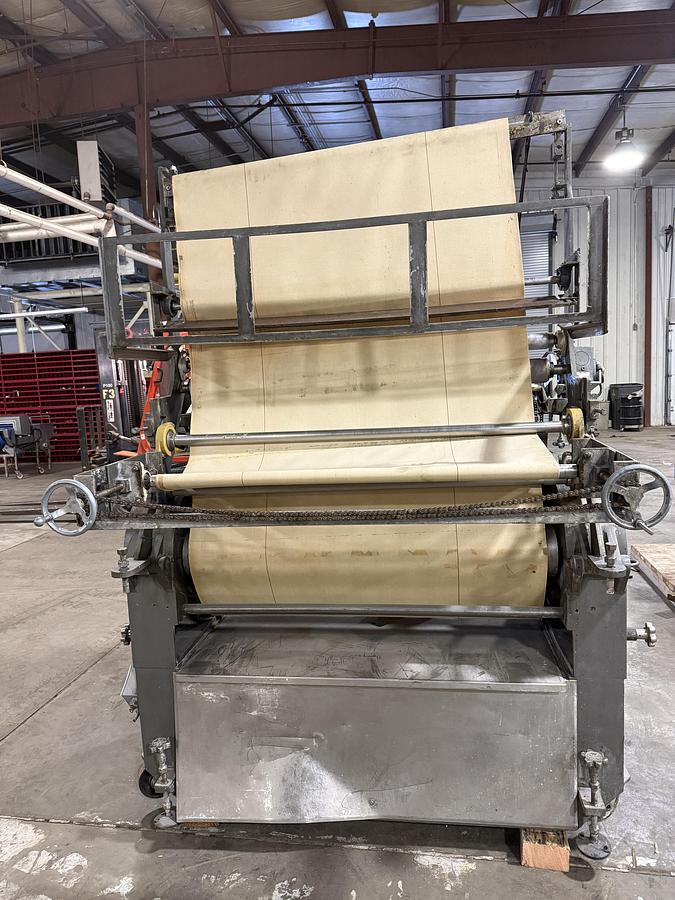 Used APV BAKER PERKINS 1.2 MTR 390 ROTARY MOULDER