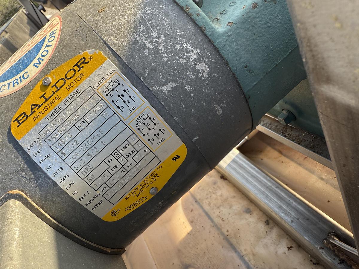 Used SCREW AND PADDLE CONTINOUS MIXER