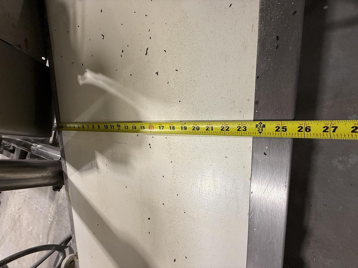 Used TRIVI  DOUGH LAMINATING WITH MARGARINE / BUTTER APPLICATION