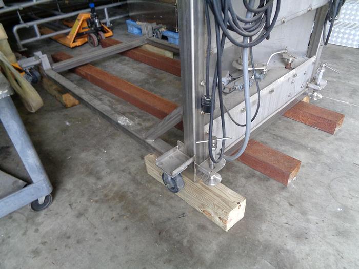 Used BUHLER OSCILLATING FEEDER