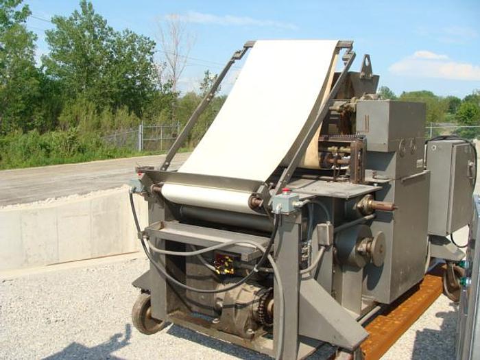 Used werner lahara 24" extruder