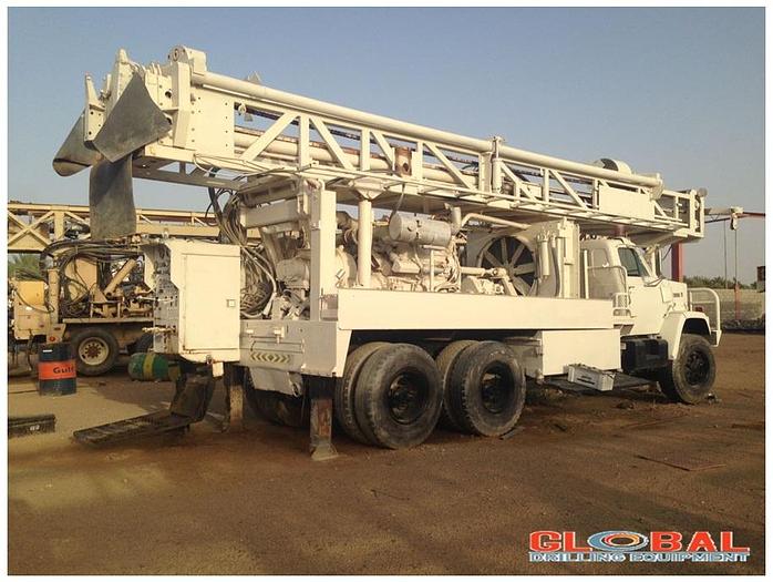 Used Item 0585 : 1988 Schramm T660H Drill Rig