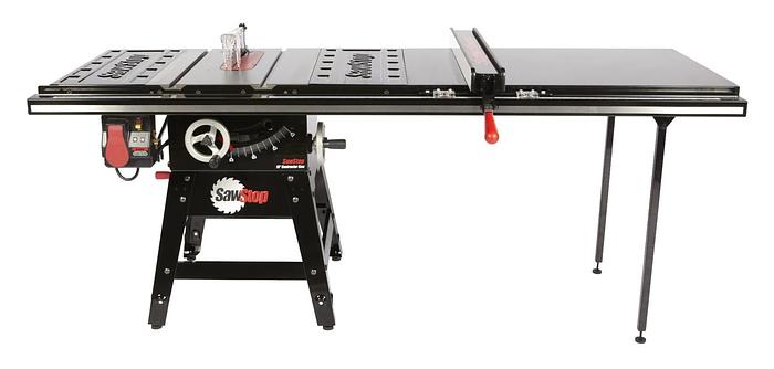 SawStop 1-3/4HP 1PH 110-120V Contractor Saw with 52" Pro T-Glide Fence System