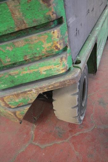 Usato 1997 Muletto Cesab elettrico Eco KL300