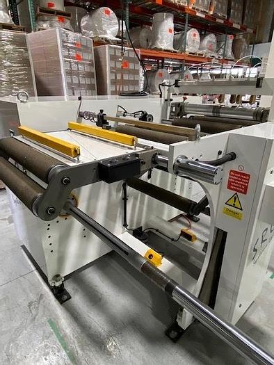 Used 24" WIDE SRC SYSTEMS MODEL 1010 REVERSIBLE DOCTOR MACHINE 40" DIAMETERS