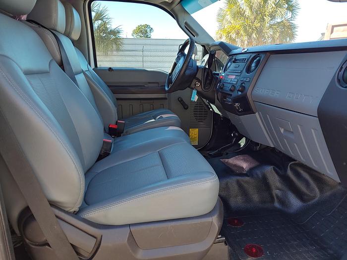 Used Altec AT40-MH 45ft Bucket Boom on 2016 Ford F550 4x4 Reg Cab Utility Truck - 05890