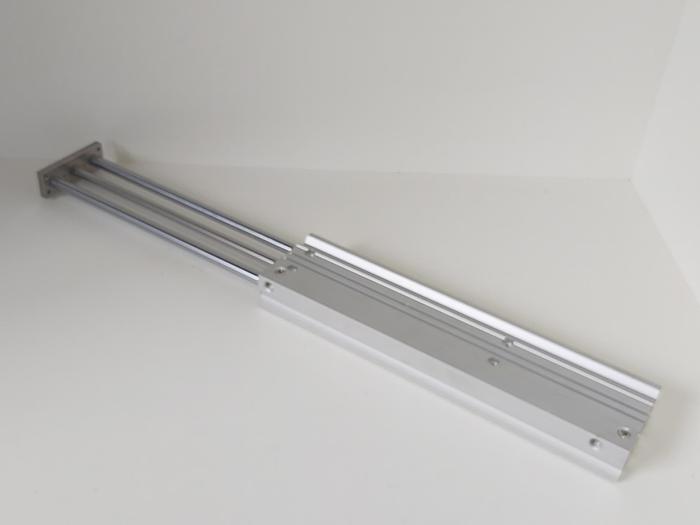 Kompaktzylinder mit 2 Führungsstangen, MGPM20-300Z, SMC neu