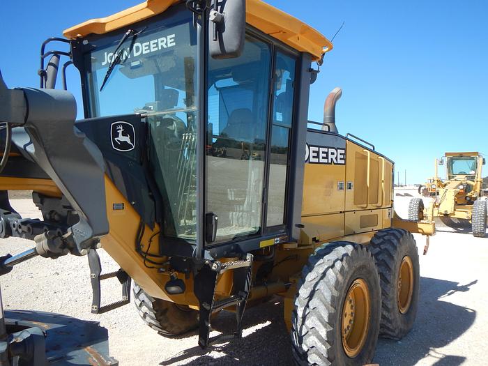 Used 2011 John Deere 672G 6wd Motor Grader