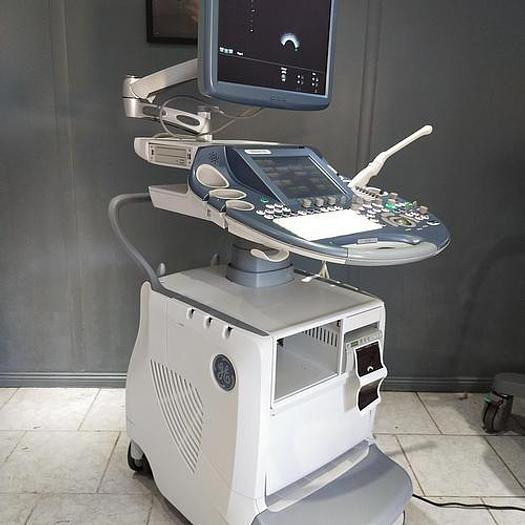 Gebraucht GE Voluson E8 Flachbildschirm Ultraschallgerät inkl. IC5-9-D Sonde und Sony UP-D897 Drucker Ultrasound