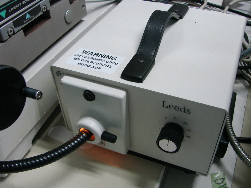 Used Hisomet  11  DH11  XYZ Measurment Microscope