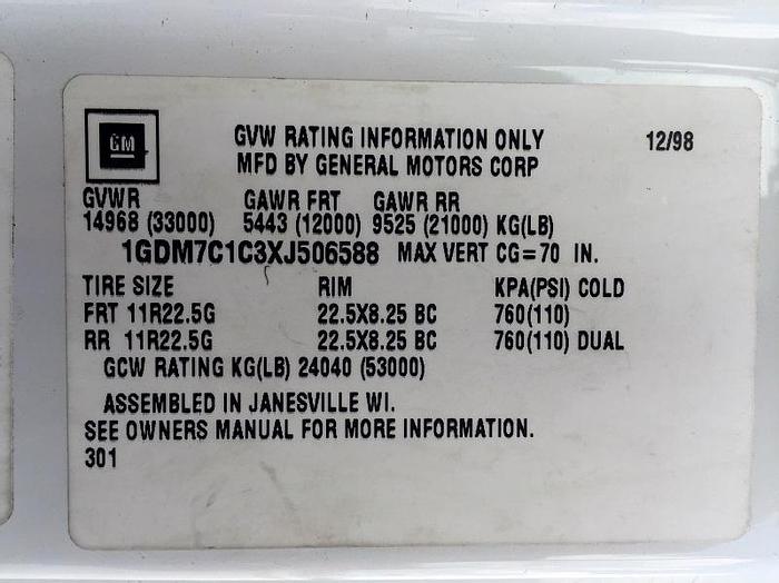 Used Stinar DI-1800 (1800 Tank Cap) on GMC Chassis and Cab