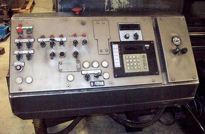 Used 1997 Hem 20" x 27" Automatic Horizontal Bandaw F130HA-DC