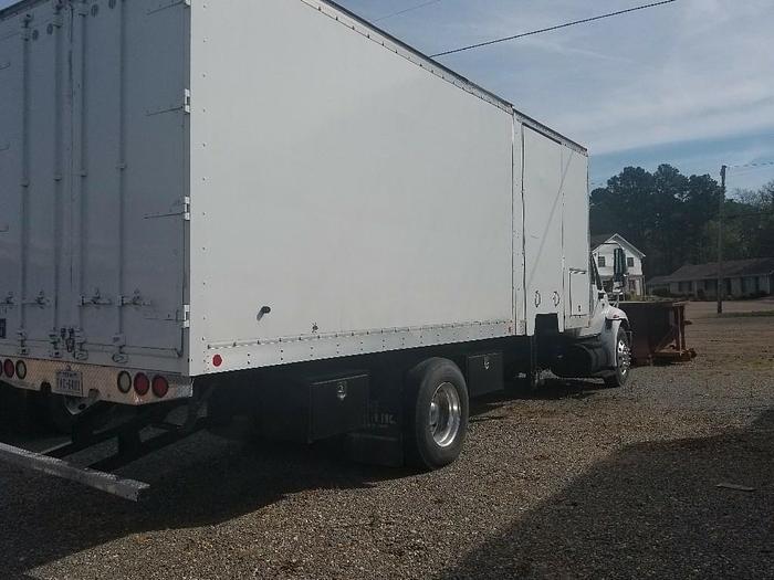 Used 2006 INTERNATIONAL 4300