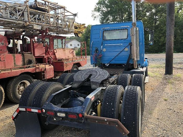 Used 2006 Volvo VNL