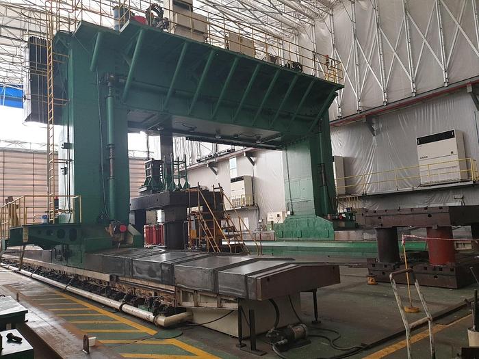 Used Plano Miller CNC M-VB90/220