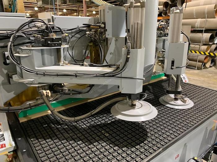 Used Weeke Vantech 512 CNC