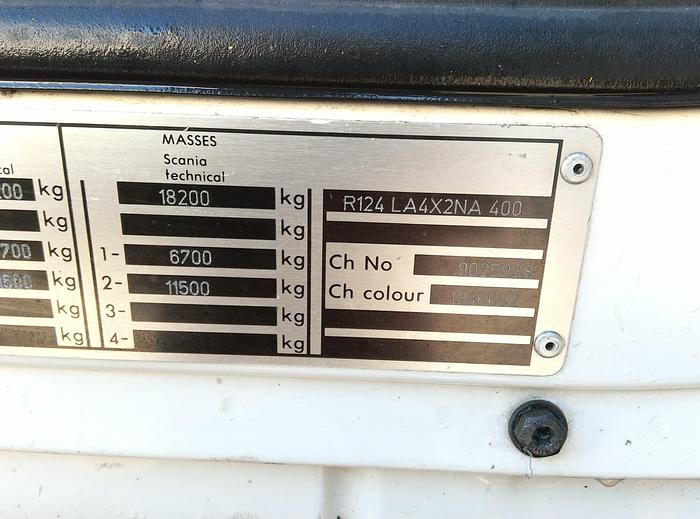 Usado 1997 SCANIA R 124 400 tractor unit