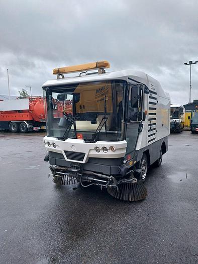 Used 2010 Ravo 530ST
