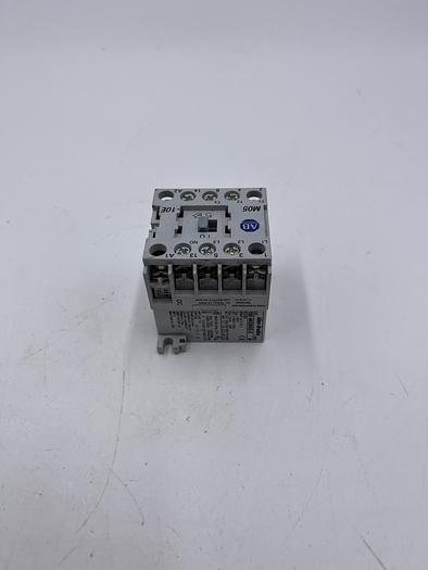 Used Allen-Bradley 100-M05NZ*3 Ser A
