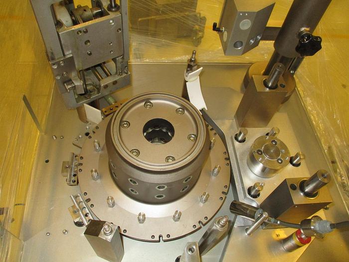 Used 1995 BOSCH GKF 700 S