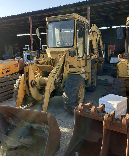 Usato Terna Gommata, VENIERI modello VF 4.23 Snodata