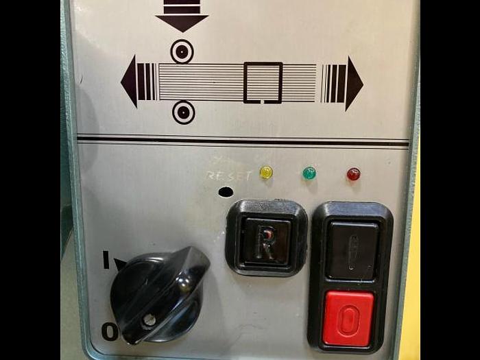 Utilisé 1998 INTROMA ZD-2SR