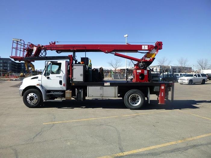 Used 2011 International 4300 Elliott L60R Sign Crane - M97776