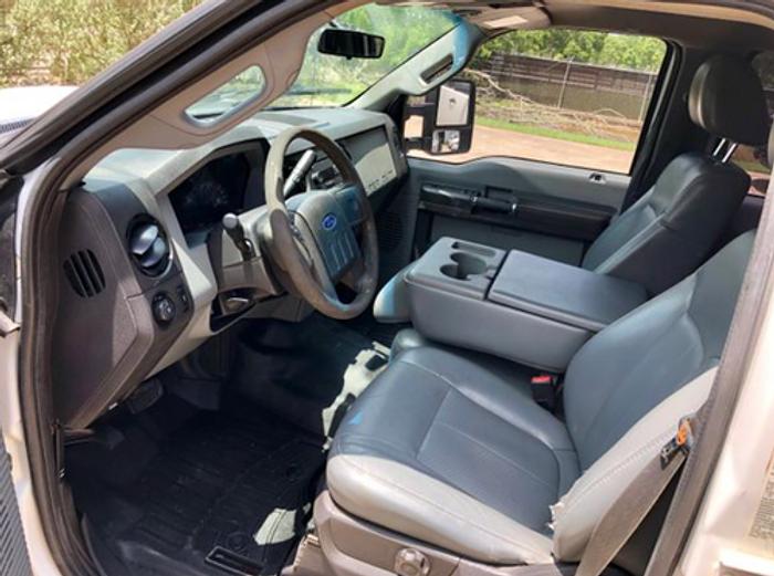 Used 2011 Ford F550 XLT Crew Cab 4x2 Flatbed