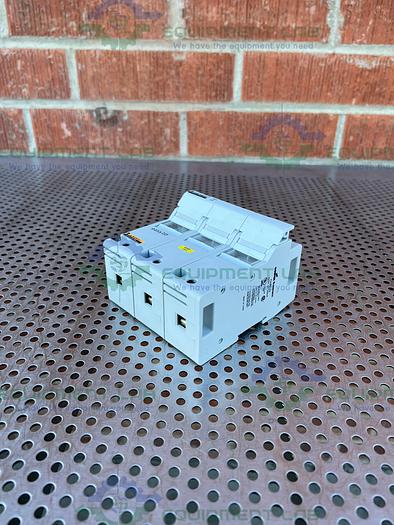 Used Lot of 3 - Bussmann  CH60J3 Fuse Holder 3 Pole 60 Amp 600 V