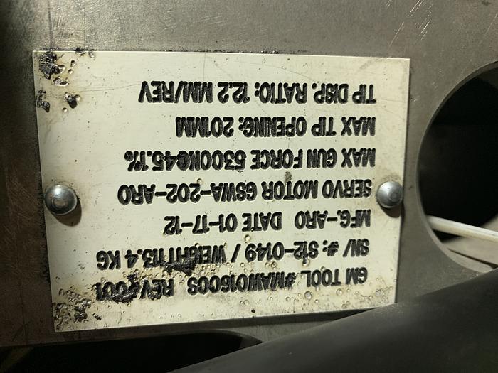 Used FANUC R2000iB/210F 210KG X 2655MM REACH 6 AXIS CNC ROBOT W/R30iA CONTROLS WITH ARO SERVO GUN