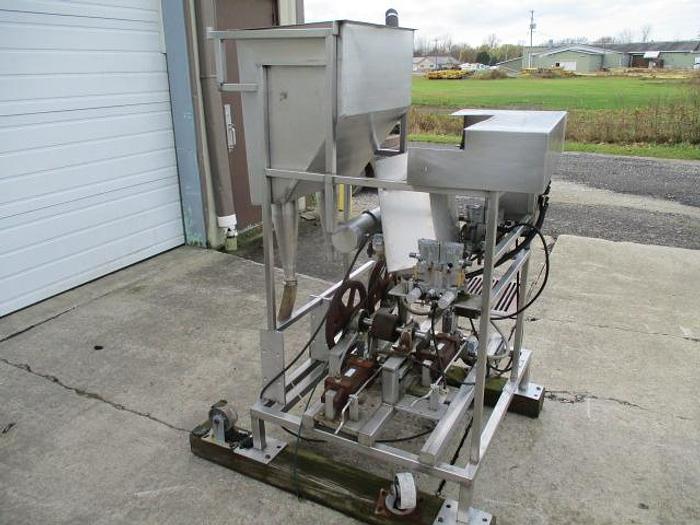 Used Process Engineering & Fabrication Twin Pumping Station; Md#3100